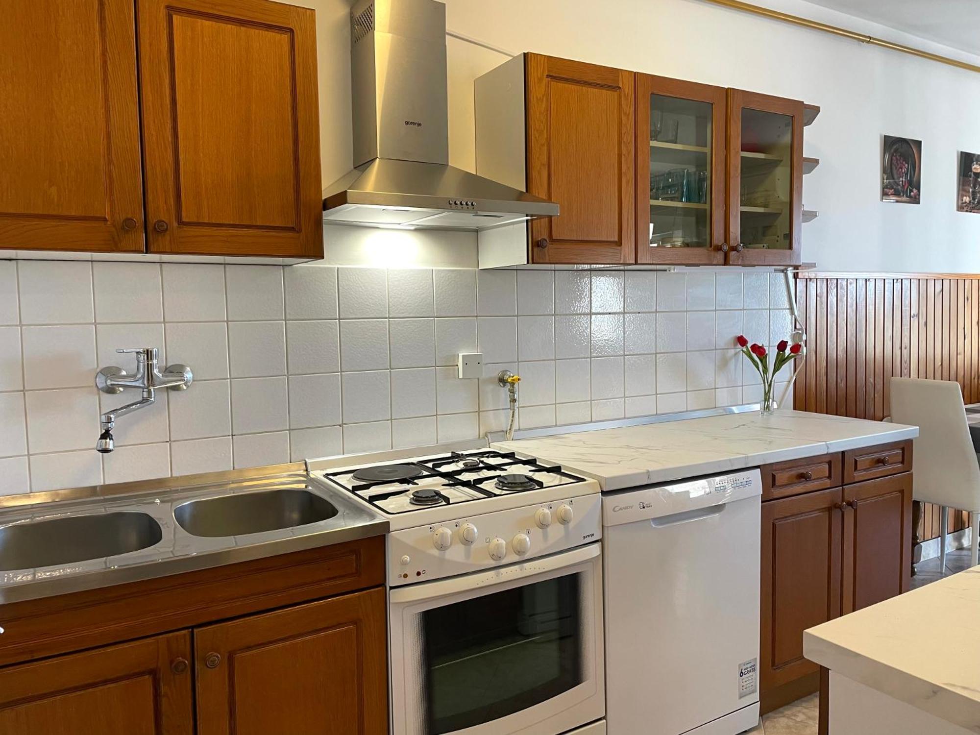 Apartment Neva ,prostrani Stan U Blizini Mora *